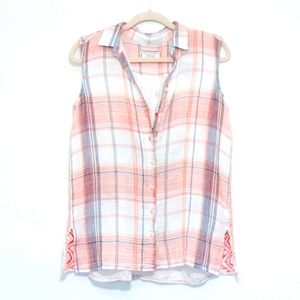 SOLD Johnny Was • embroidery sleeveless button up